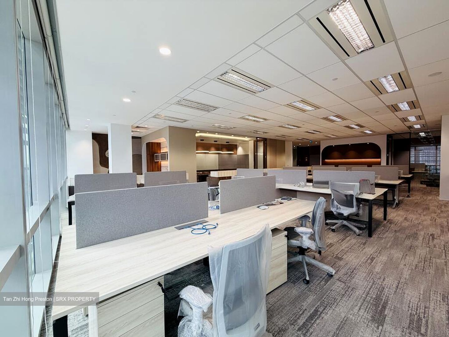 North Canal Road (D1), Office #584318721
